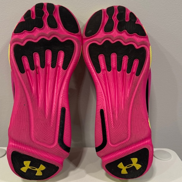 Under Armour Neon Pink and Yellow Sneakers Women’s SZ 9 - Picture 7 of 8